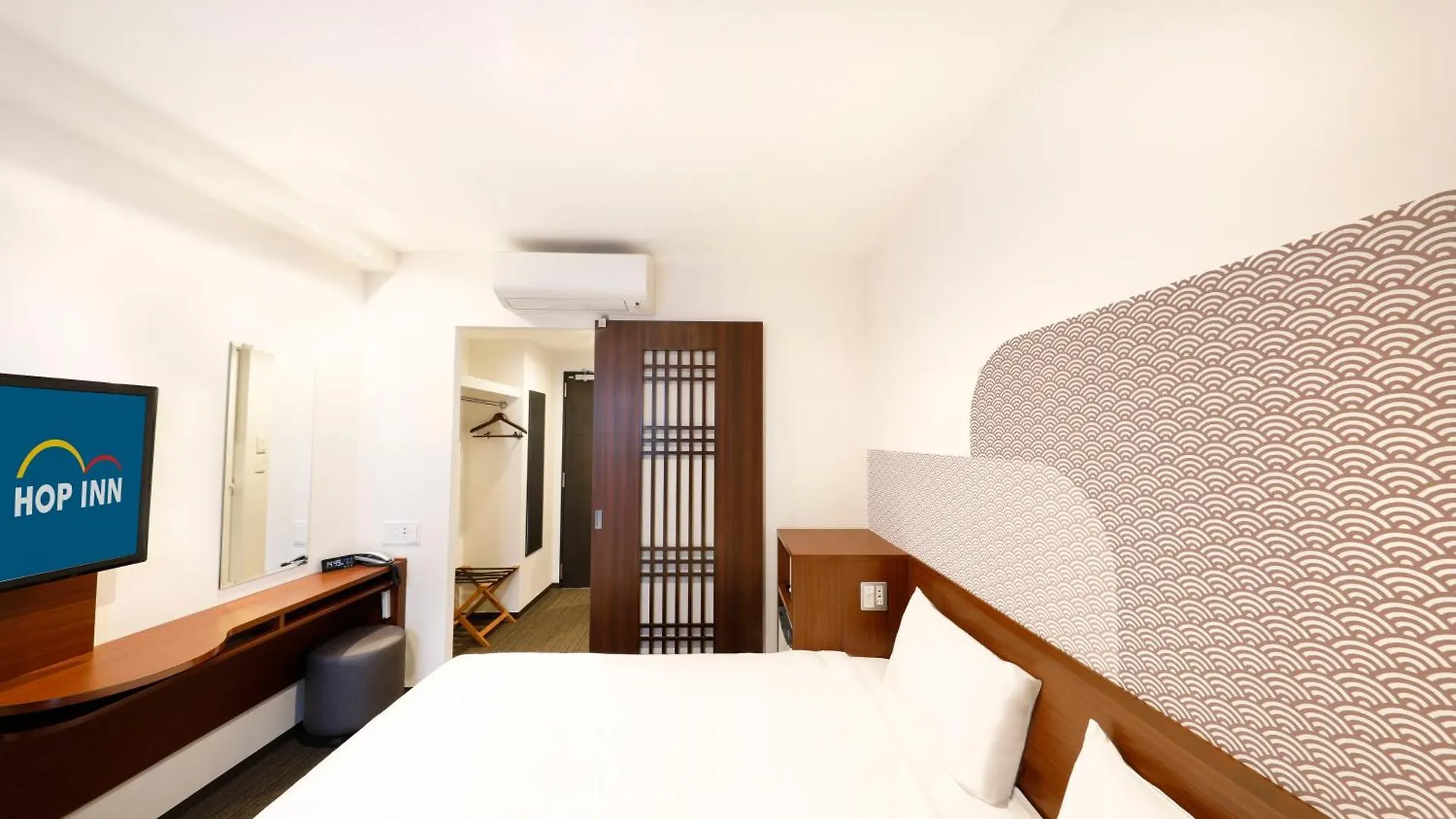 Hop Inn Kyoto Shijo Omiya Hotel