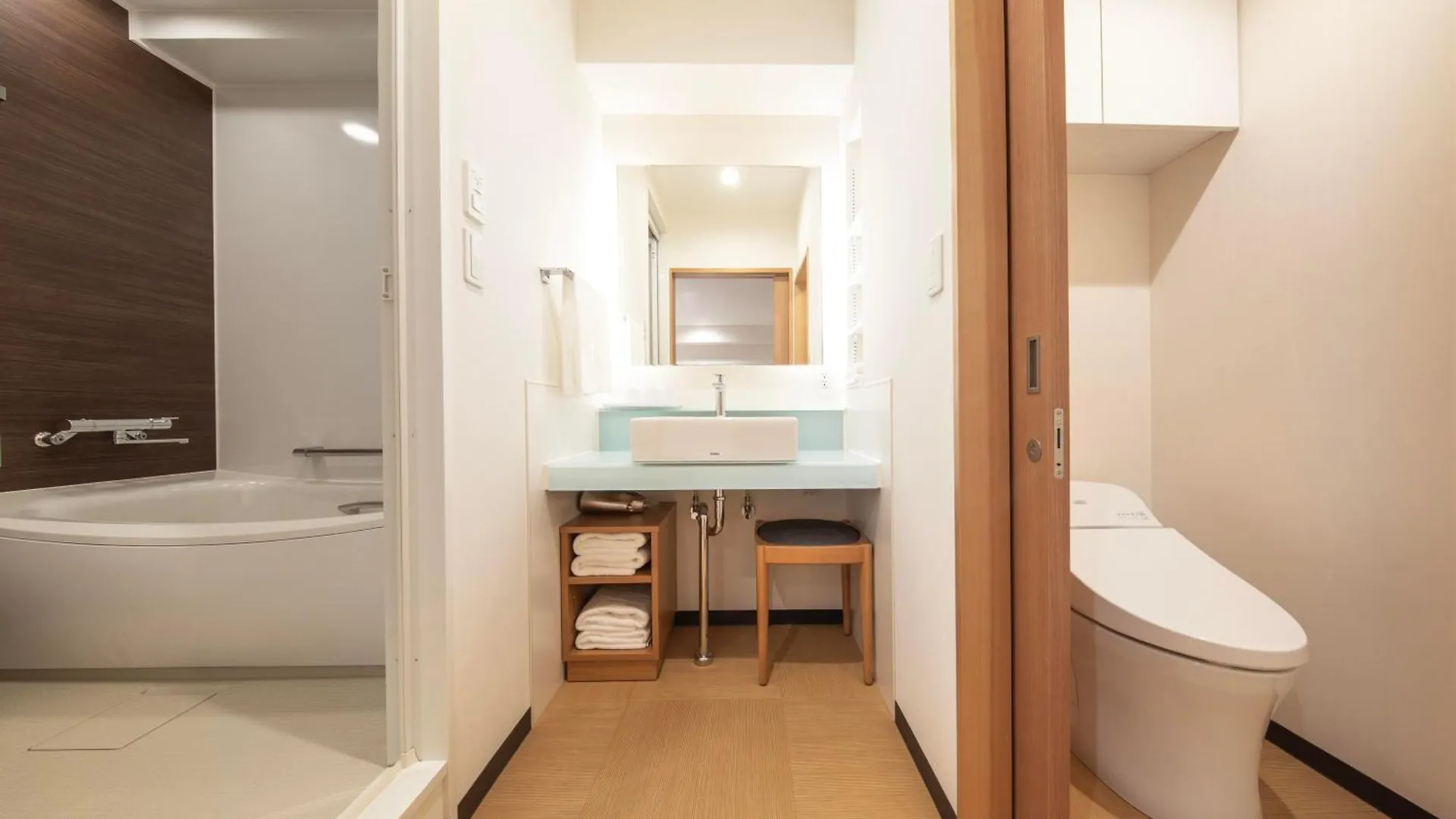 Hop Inn Kyoto Shijo Omiya Hotel